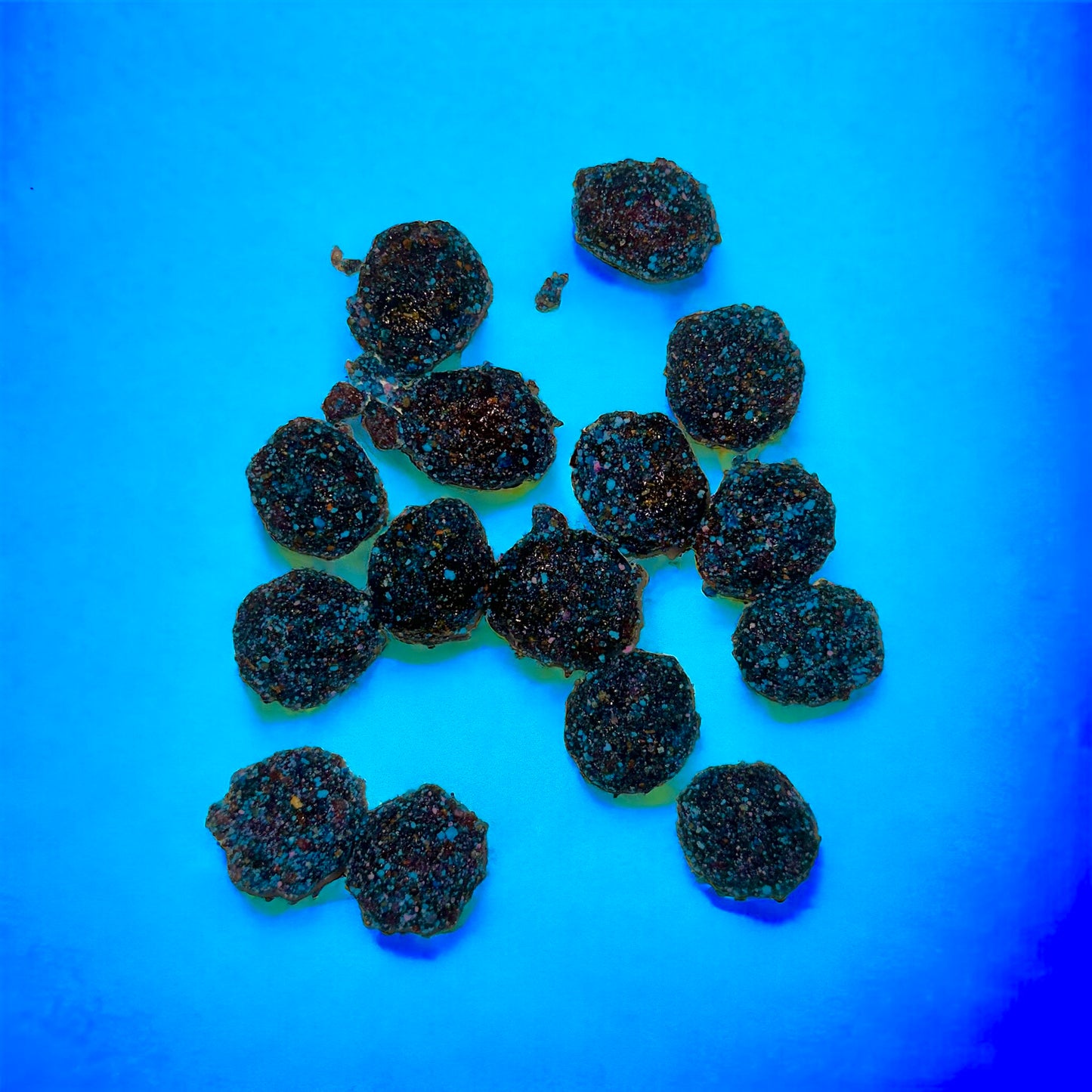 Azulachos Gushers (Blueberry-Raspberry)